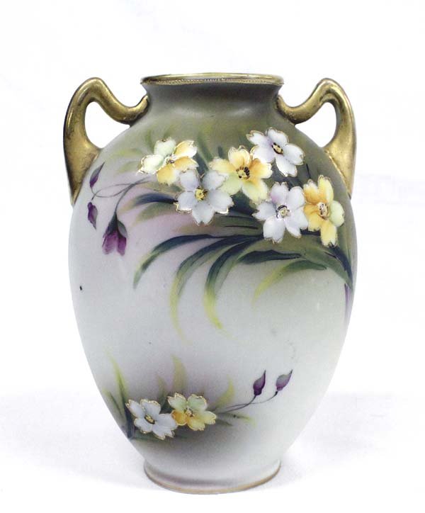 Nippon Handpainted Fine Porcelain Vase: Nippon Handpainted Fine Porcelain Vase, gold gilt, measures 7.25''H x 5''W, marked
