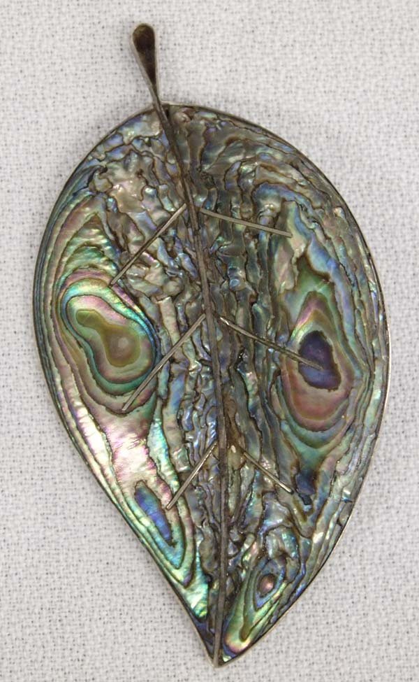 Vintage Taxco Silver and Carved Abalone Leaf Pin: Vintage Taxco Silver and Carved Abalone Leaf Pin, measures 3'' x 1.5'', stamped hecho en Mexico Cuermor .925 AD
