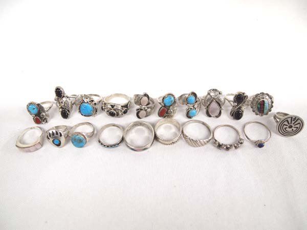Collection of 20 Native American Sterling Rings (1 of 4)