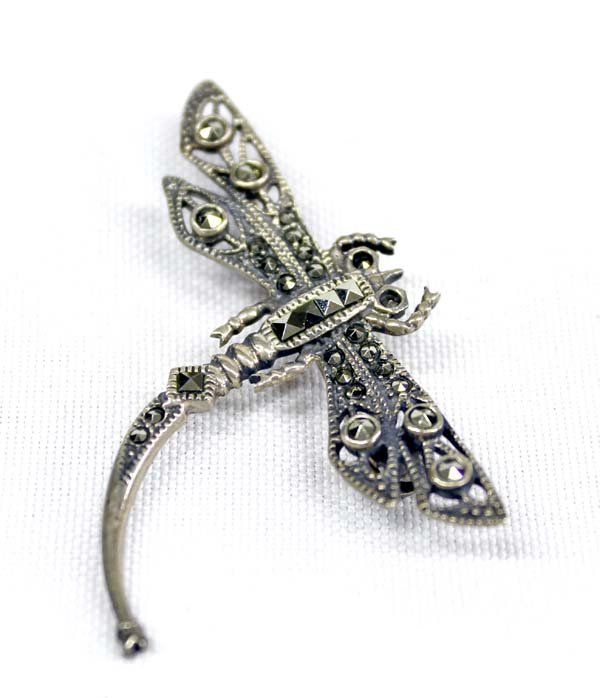 Sterling Silver Marcasite Dragonfly Pin: Sterling Silver Marcasite Dragonfly Pin, measures 2'' x 1.5'', all sterling silver estate pin set with marcasite, stamped .925, 5.8g in total wt.