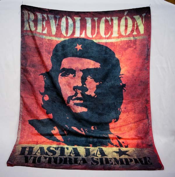 Argentinian Che Guevara Revolutionary Scarf: Argentinian Che Guevara Revolutionary Scarf, measures 29'' x 41'', made in Italy, 100% polyester