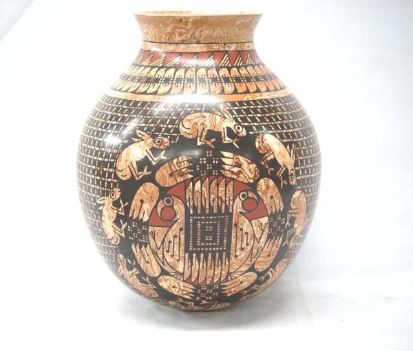 Mata Ortiz Polychrome Moon Rabbit Jar, Paty Ortiz (1 of 3)