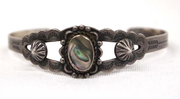 Navajo Fred Harvey Style Silver Abalone Bracelet: Native American Navajo Fred Harvey Style Sterling Silver Abalone Bracelet, fabulous stampwork, inside measures 6'' which includes opening x 5/8''W, 8.55g in total wt.