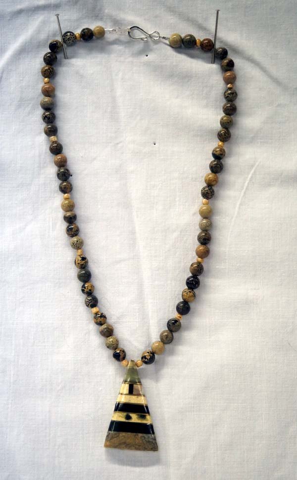 1940 Santo Domingo Jasper Pendant Necklace (1 of 2)
