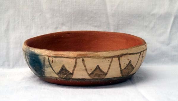1950 Santo Domingo Micaceous Clay Pottery Bowl (1 of 2)
