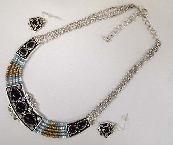 Nepalese Tribal Necklace and Earrings (1 of 4)