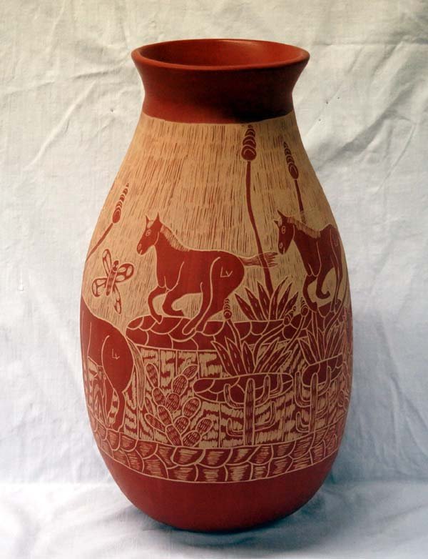 Mata Ortiz Sgraffito Horse Jar by Luis Villa (1 of 3)