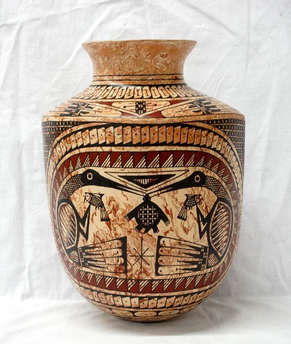 Mata Ortiz Eye Dazzler Bird & Turtle Jar by Ortiz (1 of 4)