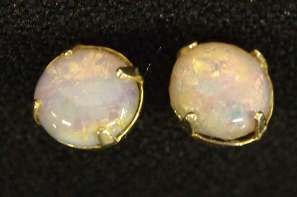 Estate 14K Gold and Genuine Opal Earrings (1 of 3)