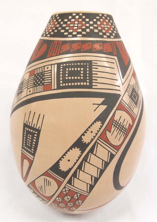 Mata Ortiz Polychrome Jar by Yolanda Soto (1 of 4)