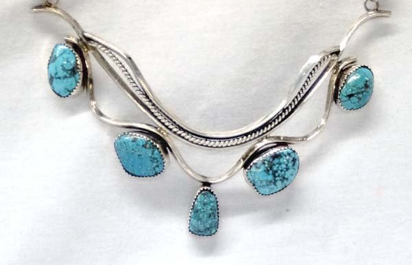 Navajo Sterling Kingman Turquoise Necklace (1 of 4)