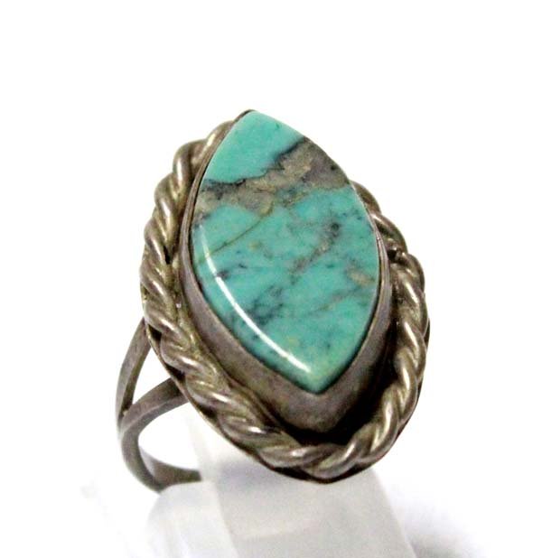 Navajo Sterling Silver Turquoise Ring, Size 5.5 (1 of 4)