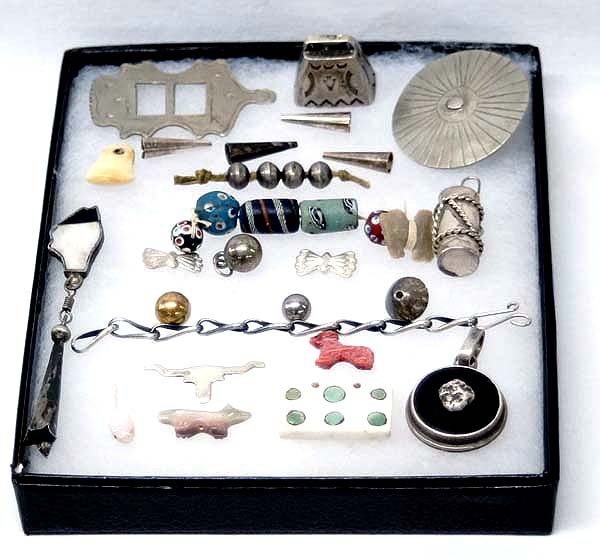 Vintage Navajo Sterling Silver Collectibles (1 of 5)