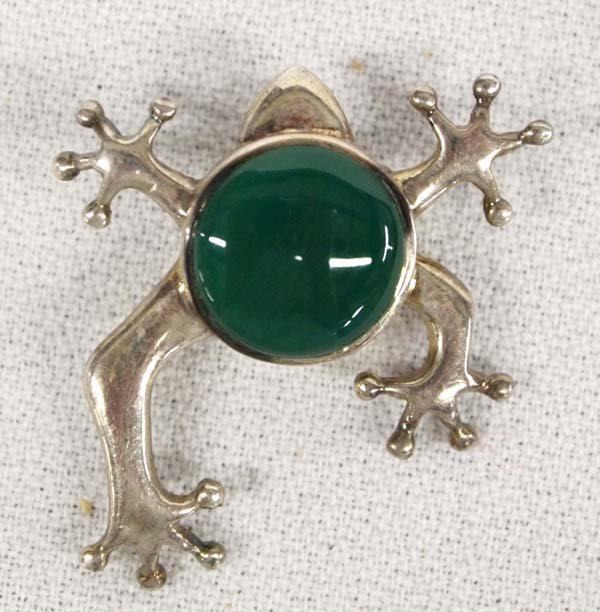 Sterling Silver Frog Pin (1 of 3)