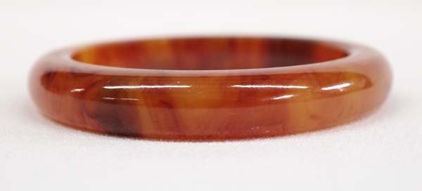 Vintage Bakelite Bangle Bracelet (1 of 2)
