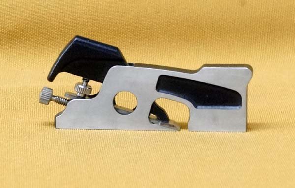 Miniature Veritas Shoulder Plane in Box (1 of 3)