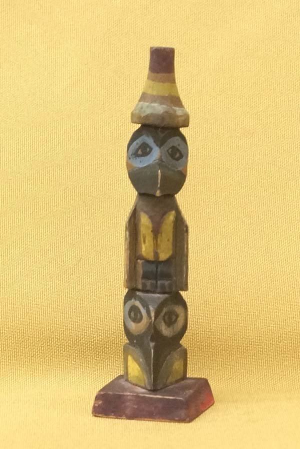Alaskan Trading Post Carved Wood Totem Pole: Native American Northwest Coast Alaskan Trading Post Carved Wood Totem Pole, measures 4.25''H