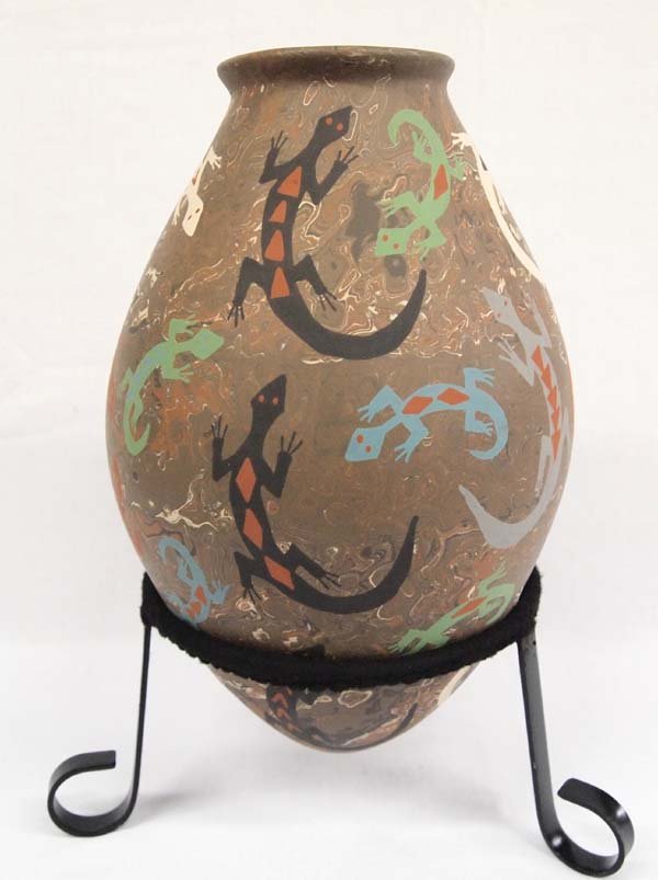 Mata Ortiz Polychrome Lizard Jar by Viviana Reyes (1 of 6)