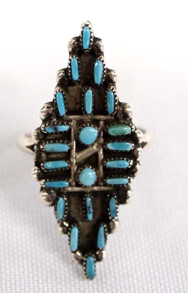Zuni Sterling Petit Point Turquoise Ring, Size 8 (1 of 3)