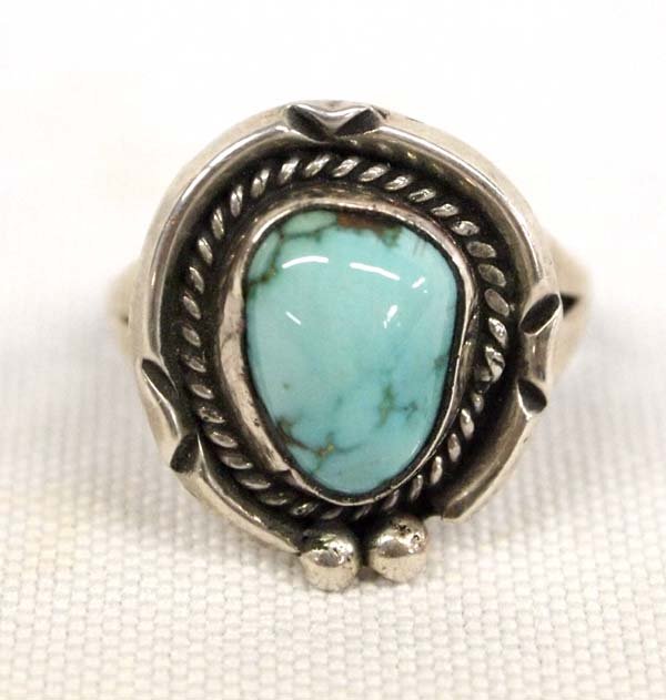 Navajo Sterling Silver Turquoise Ring, Size 7.5 (1 of 3)