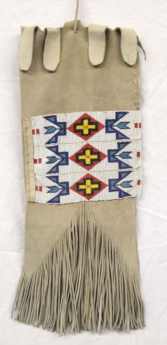 Native American Plains Indian Beaded Leather Bag (1 of 3)