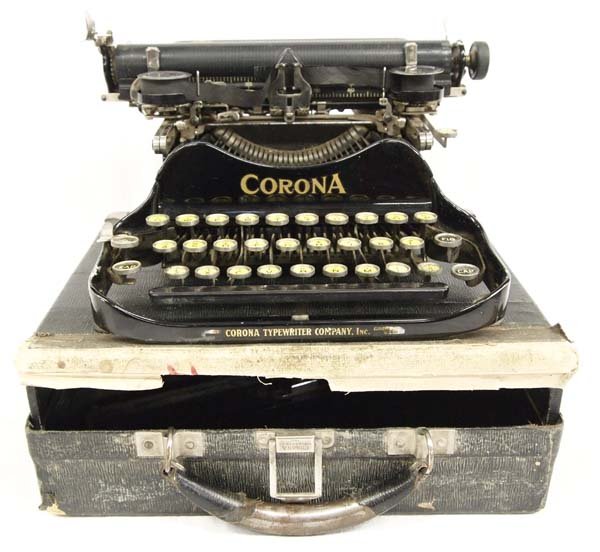 Antique Corona No.3 Folding Typewriter with Case: Antique Corona No.3 Folding Portable Typewriter with Carrying Case, typewriter measures 11.5''W x 9.5''L x 6.5''H