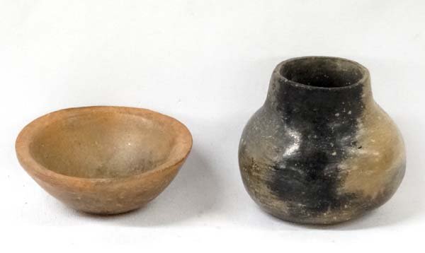 Pair of Native American Cherokee Pottery Bowls (1 of 2)