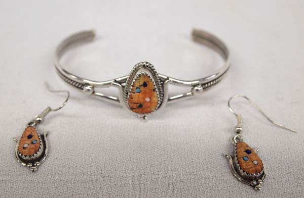 Zuni Silver & Red Shell Bracelet, Earrings, Etsate (1 of 5)