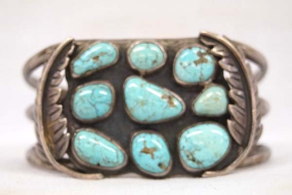 Native American Navajo Silver Turquoise Bracelet (1 of 3)
