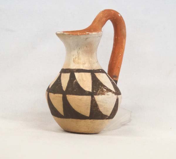 Vintage Native American Acoma Pottery Pitcher (1 of 3)