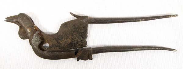 Vintage Indonesian Iron Betel Nut Cutter: Vintage Indonesian Iron Betel Nut Cutter, chicken design, measures 2'' x 7''L