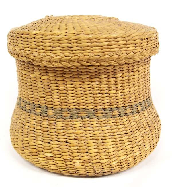 Native American Oregon Coastal Lidded Basket (1 of 3)