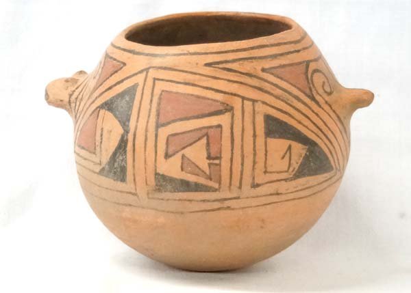 Mexican Casas Grandes Turtle Effigy Pottery Jar: Mexican 1960's Casas Grandes Turtle Effigy Pottery Jar, measures 6'' x 6.5''