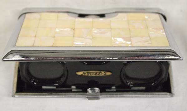 Vintage Japanese Inlay Mother Pearl Folding Binoculars (1 of 4)