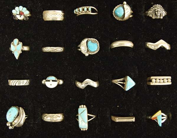 20 Navajo Sterling Silver Rings some Turquoise (1 of 5)