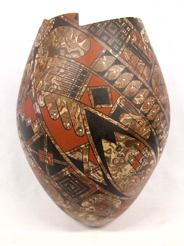 Mexican Mata Ortiz Marbleized Clay Geometric Jar (1 of 4)