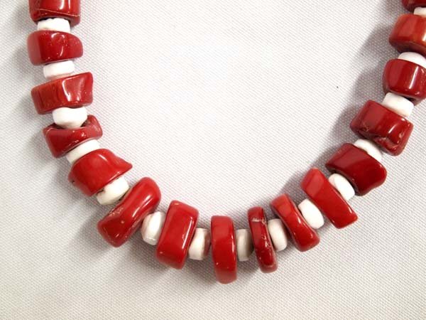 Navajo Red Branch Coral & Shell Bead Necklace (1 of 3)