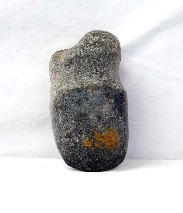 Prehistoric Mimbres Black Stone Axehead (1 of 3)