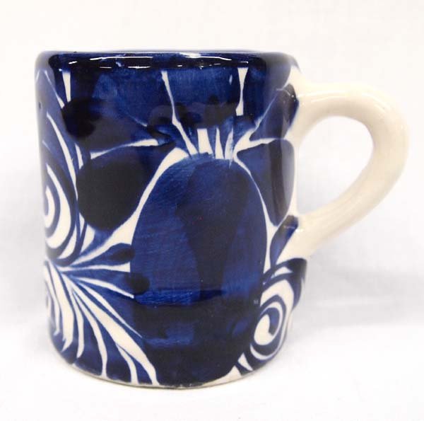 Tlaquepaque Cobalt Blue and White Pottery Cup: Mexican Tlaquepaque Cobalt Blue and White Pottery Cup, measures 4'' x 5''