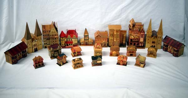 22 Piece Hand Made Straw Victorian Village (1 of 5)