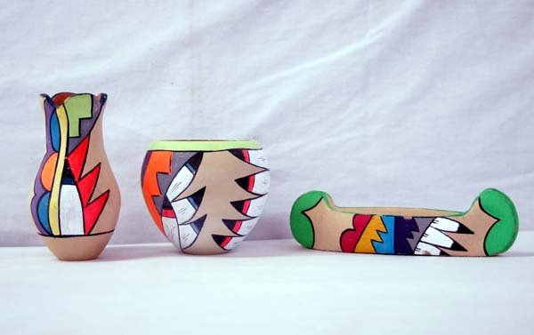 Three 1965 Tesuque Poster Paint Pottery Pieces (1 of 3)