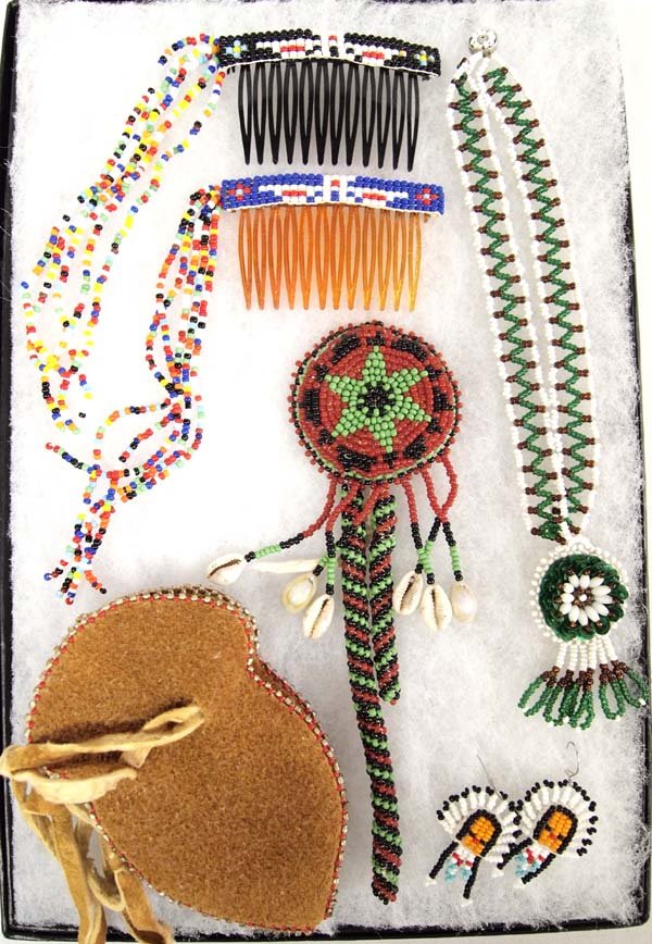 Native American Plains Indian Beadwork (1 of 4)