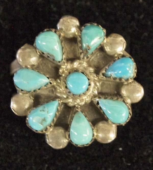 Zuni Sterling Silver Petit Point Turquoise Ring, 7 (1 of 3)