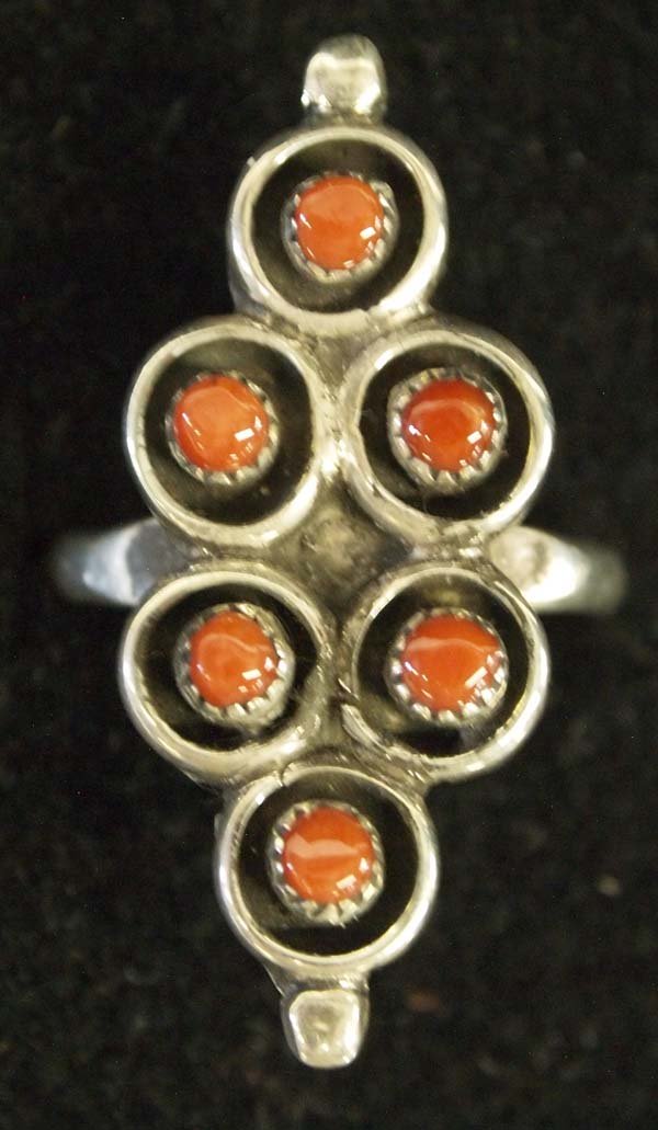 1970s Zuni Sterling Silver Coral Ring, Size 7 (1 of 3)