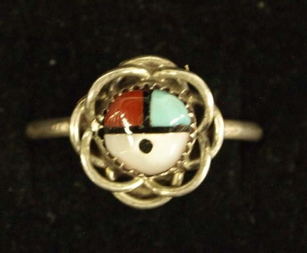 Dainty Zuni Sterling Inlay Sun God Ring, Size 8.5 (1 of 3)