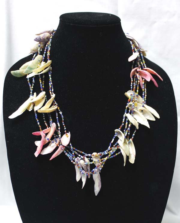 Navajo Multi Color Shell and Seed Bead Necklace (1 of 3)