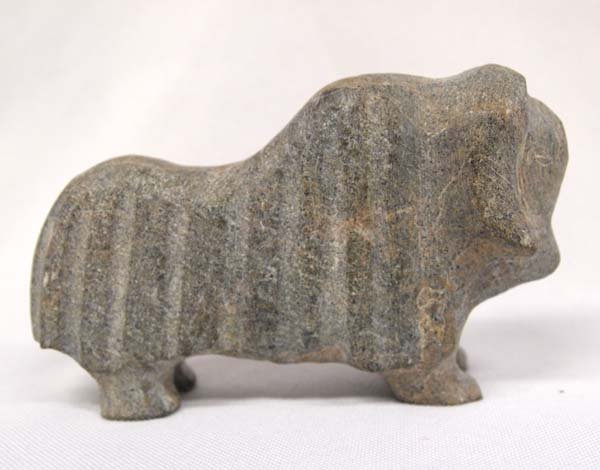 Native American Alaskan Inuit Carved Stone Muskox (1 of 3)