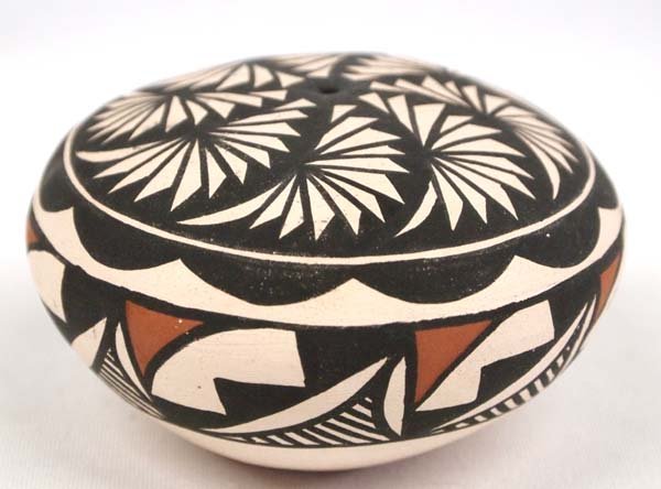 Native American Acoma Pottery Seed Jar by Vallo (1 of 4)