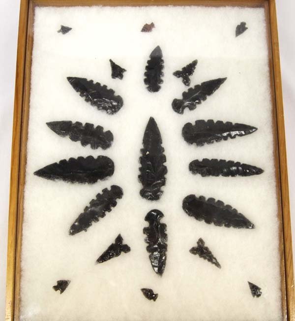 Contemporary Obsidian Arrowheads in Display Box (1 of 4)