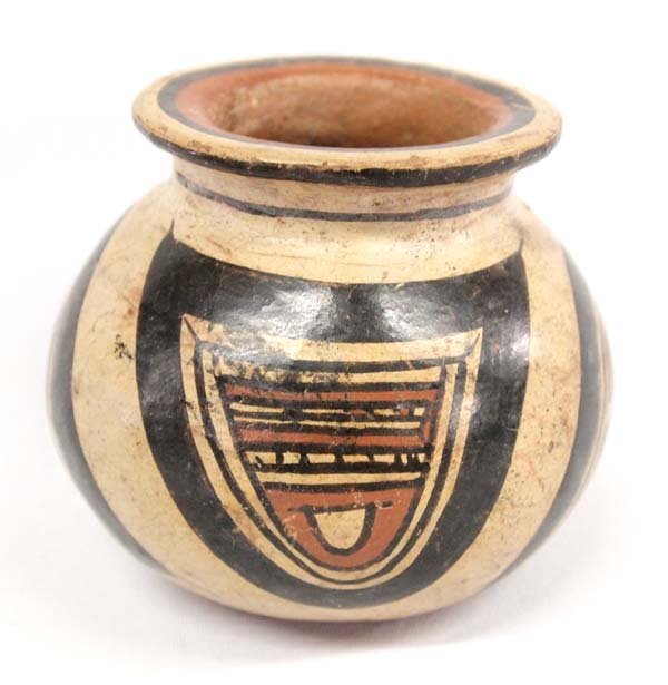 PreColumbian Polychrome Pottery Jar (1 of 4)
